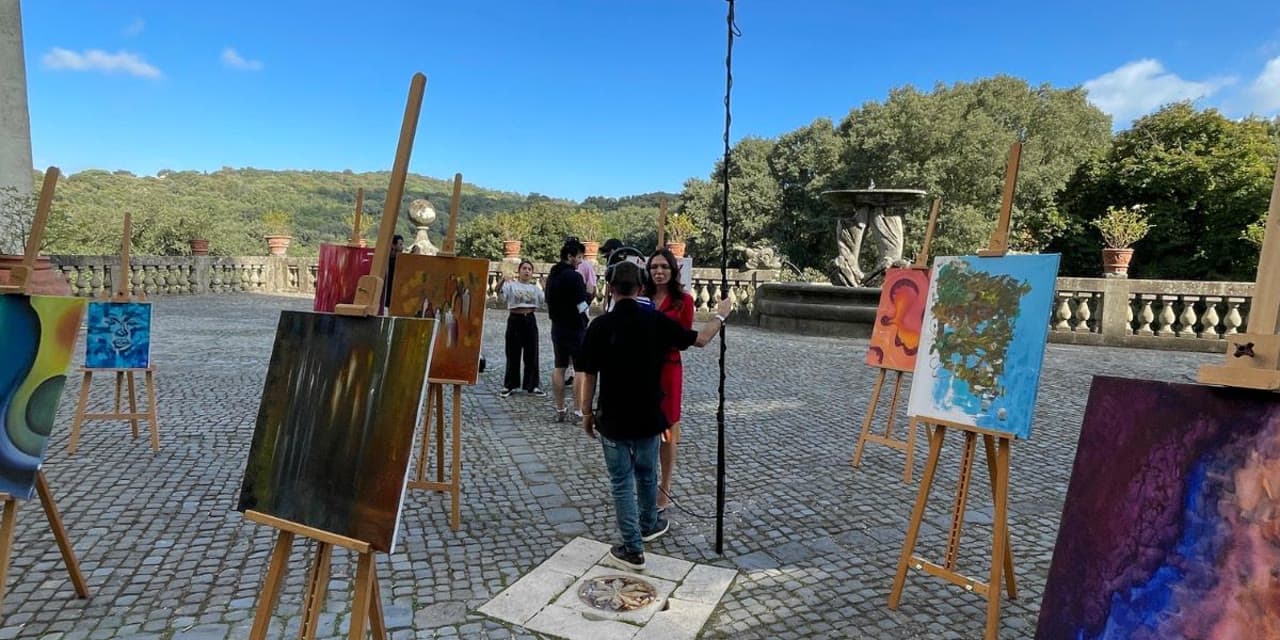 Si lavora anche fuori